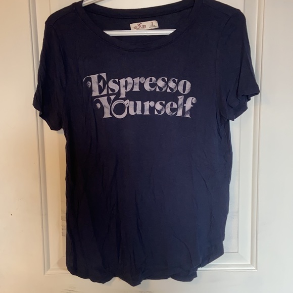 Hollister Women’s Soft T-shirt - Picture 6 of 7